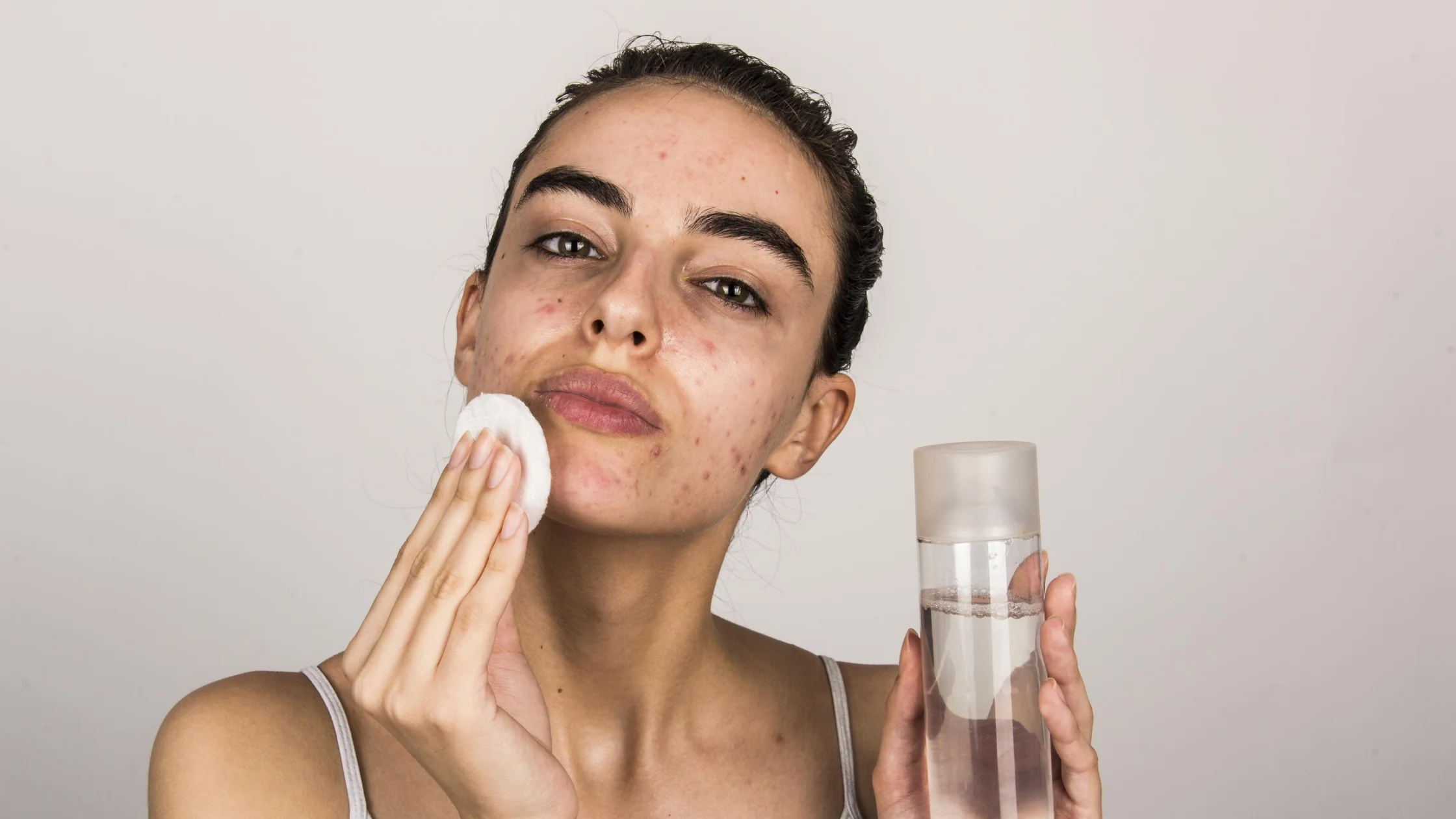 A Comprehensive Guide to Effective Skincare for Oily Skin