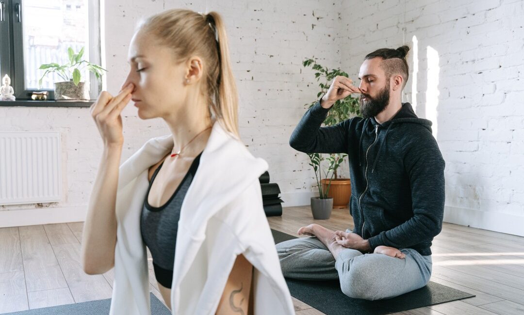 Mindful Breathing Exercises for Stress Reduction and Mental Clarity