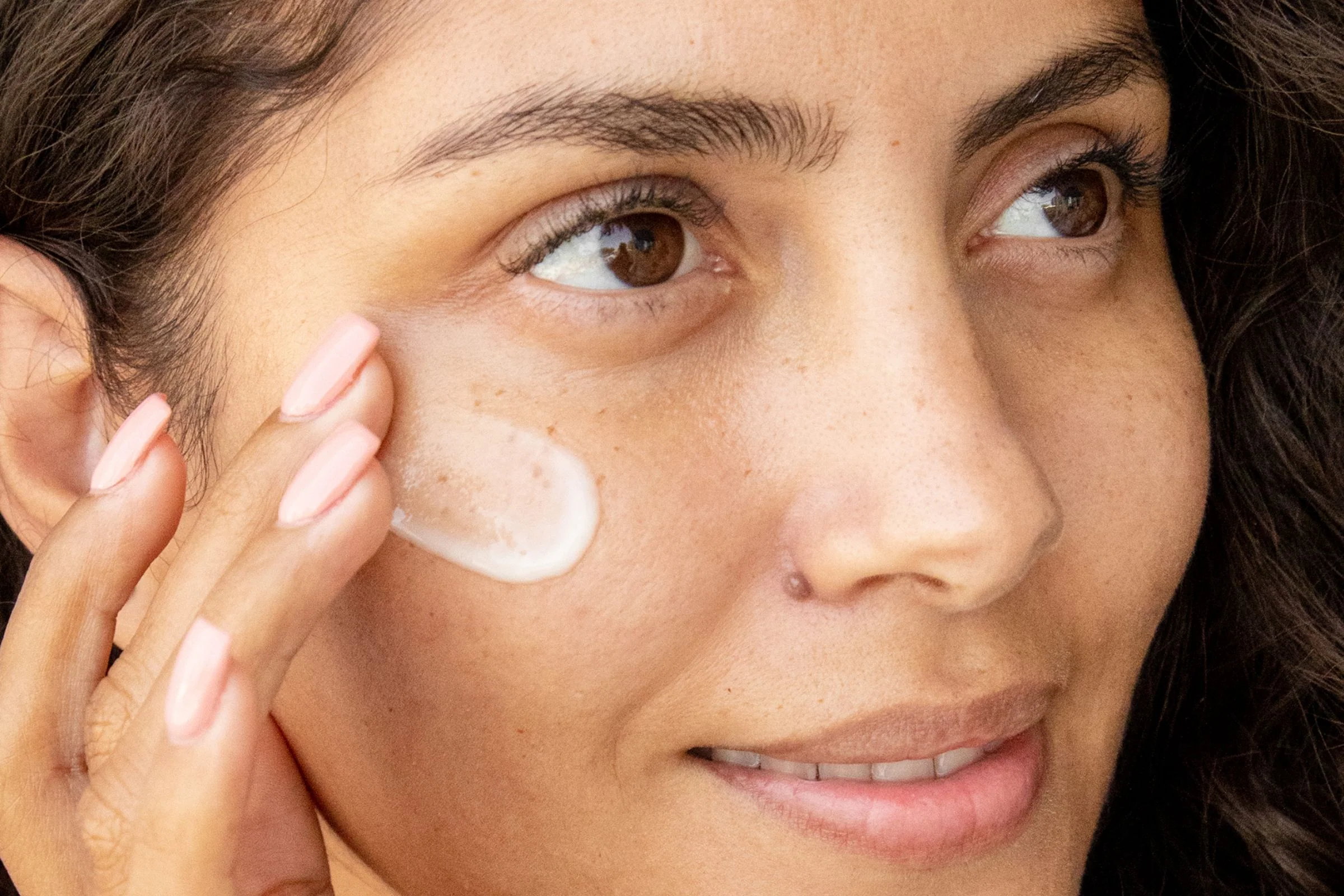 Elevate Your Skincare Routine with the Purity of Nature: The Power and Perks of Organic Skincare Products