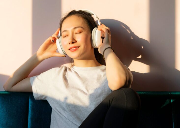 How Listening to Calming Music Relieves Stress